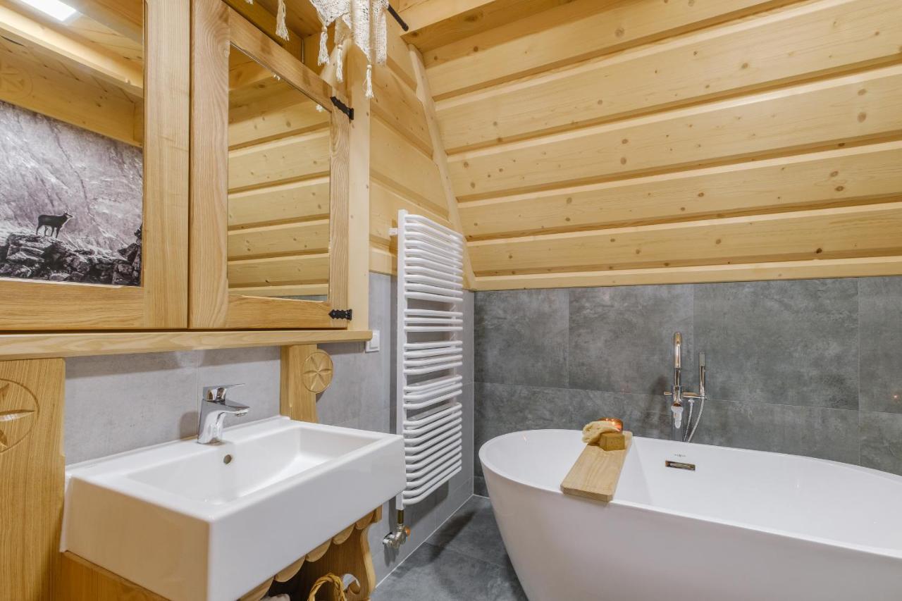Na Przeleczy Wood House & Mountain View *